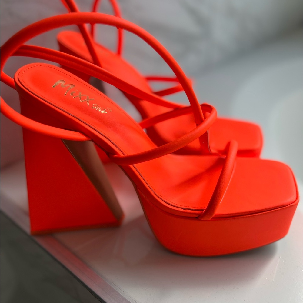 Women heels